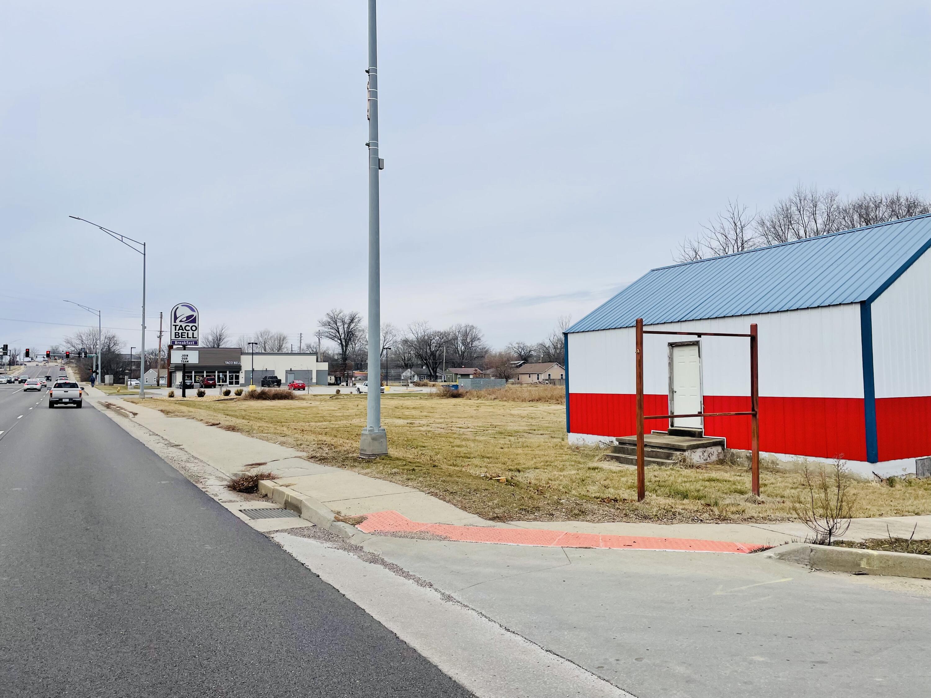 100 Highway 72 W 1