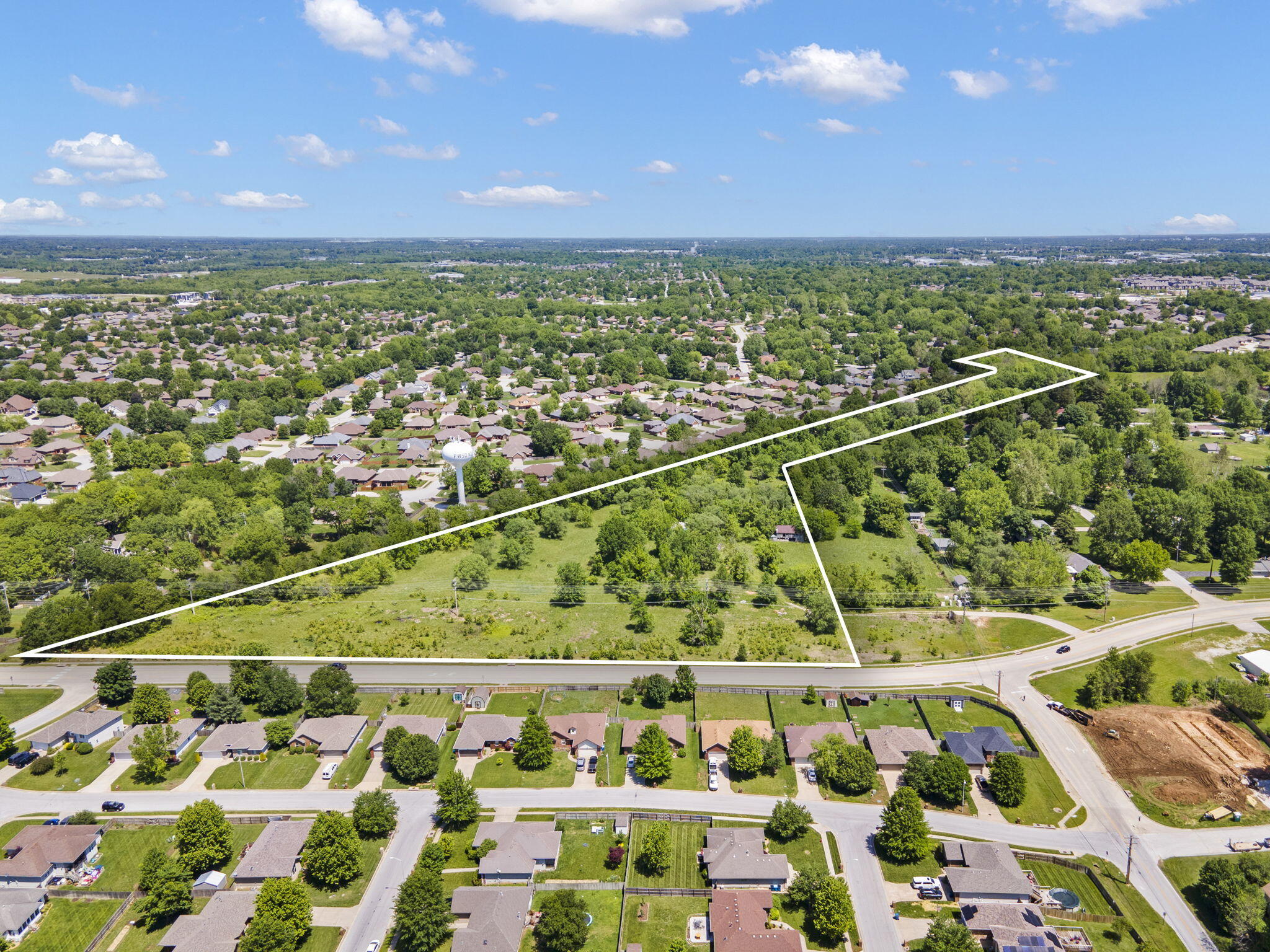 3475 W Farm Road 178 1