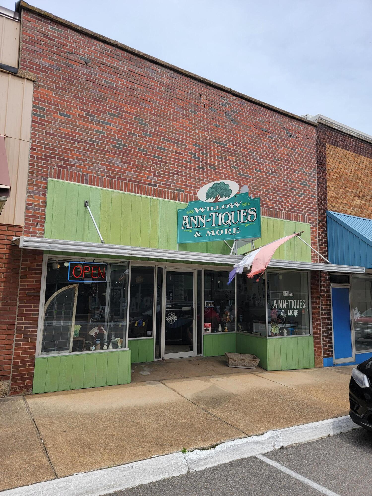 115 East Main Street