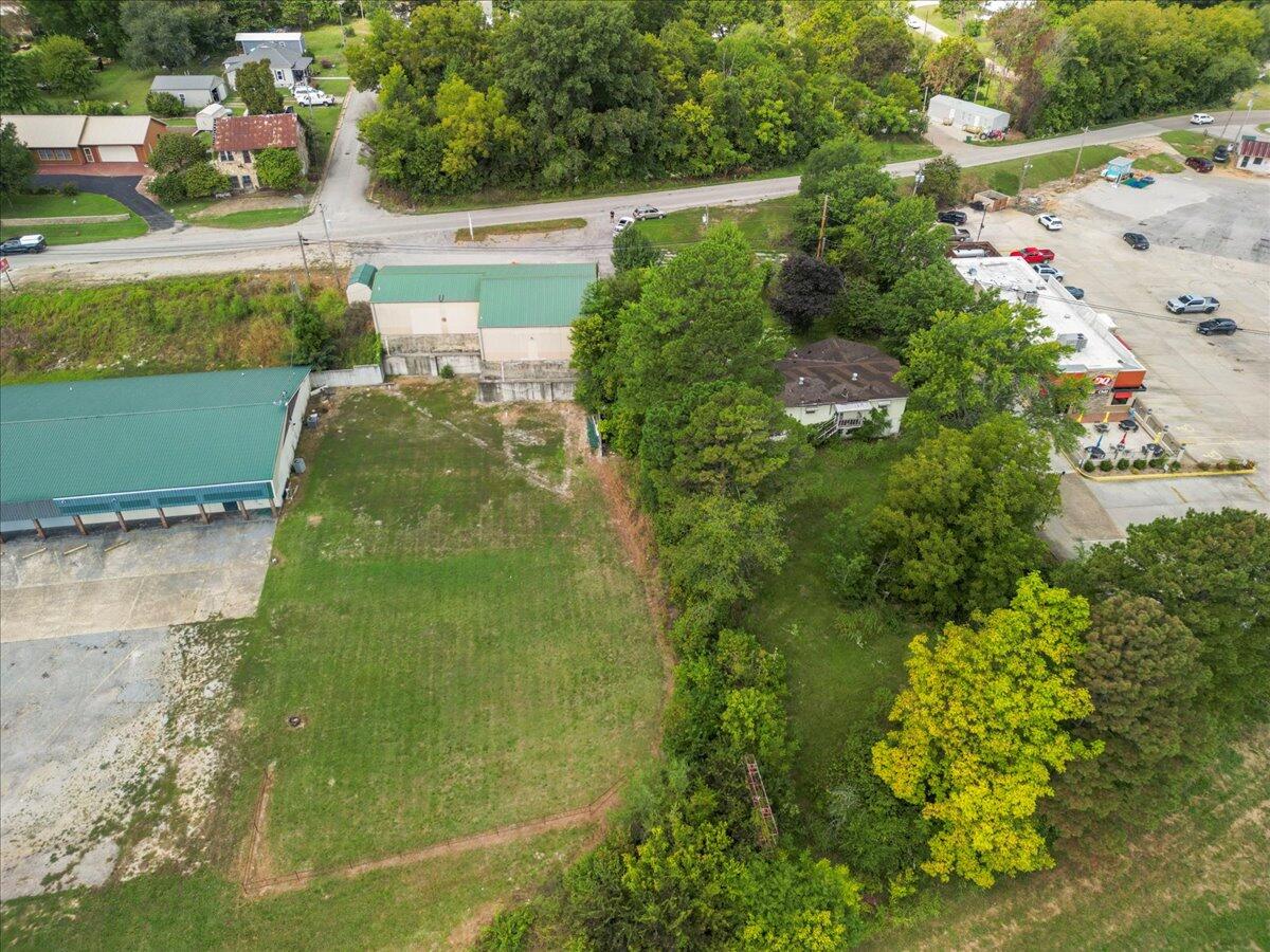 1006 Nettleton #Suite B 2