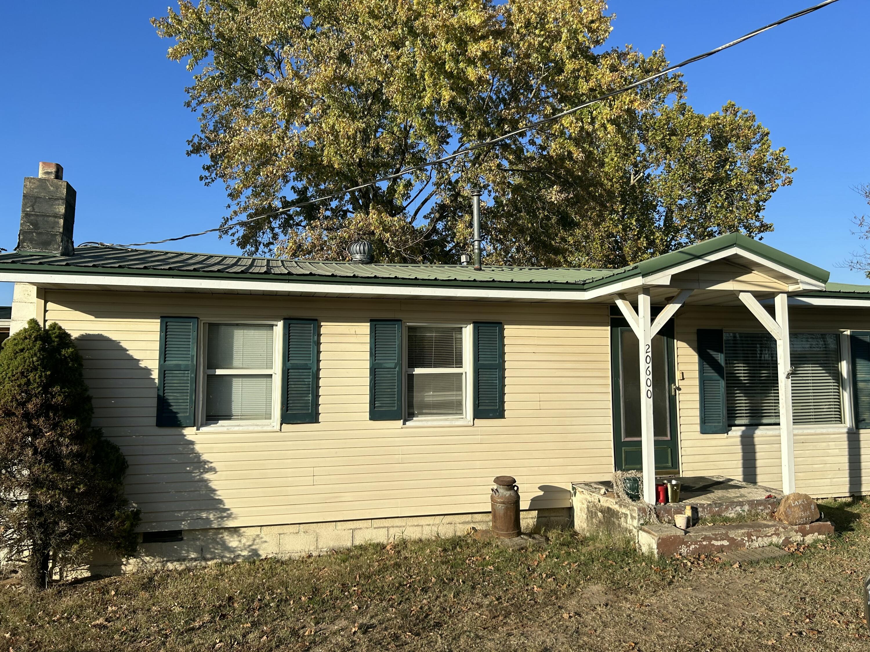 20600 Lawrence 2200 1