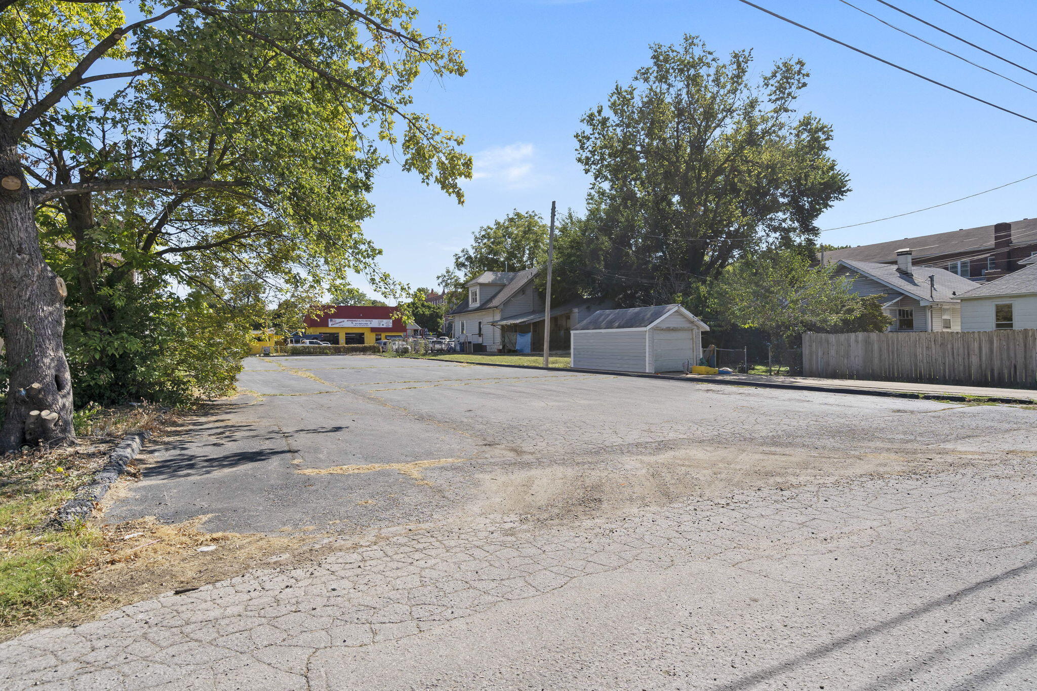 1113 N Grant 1