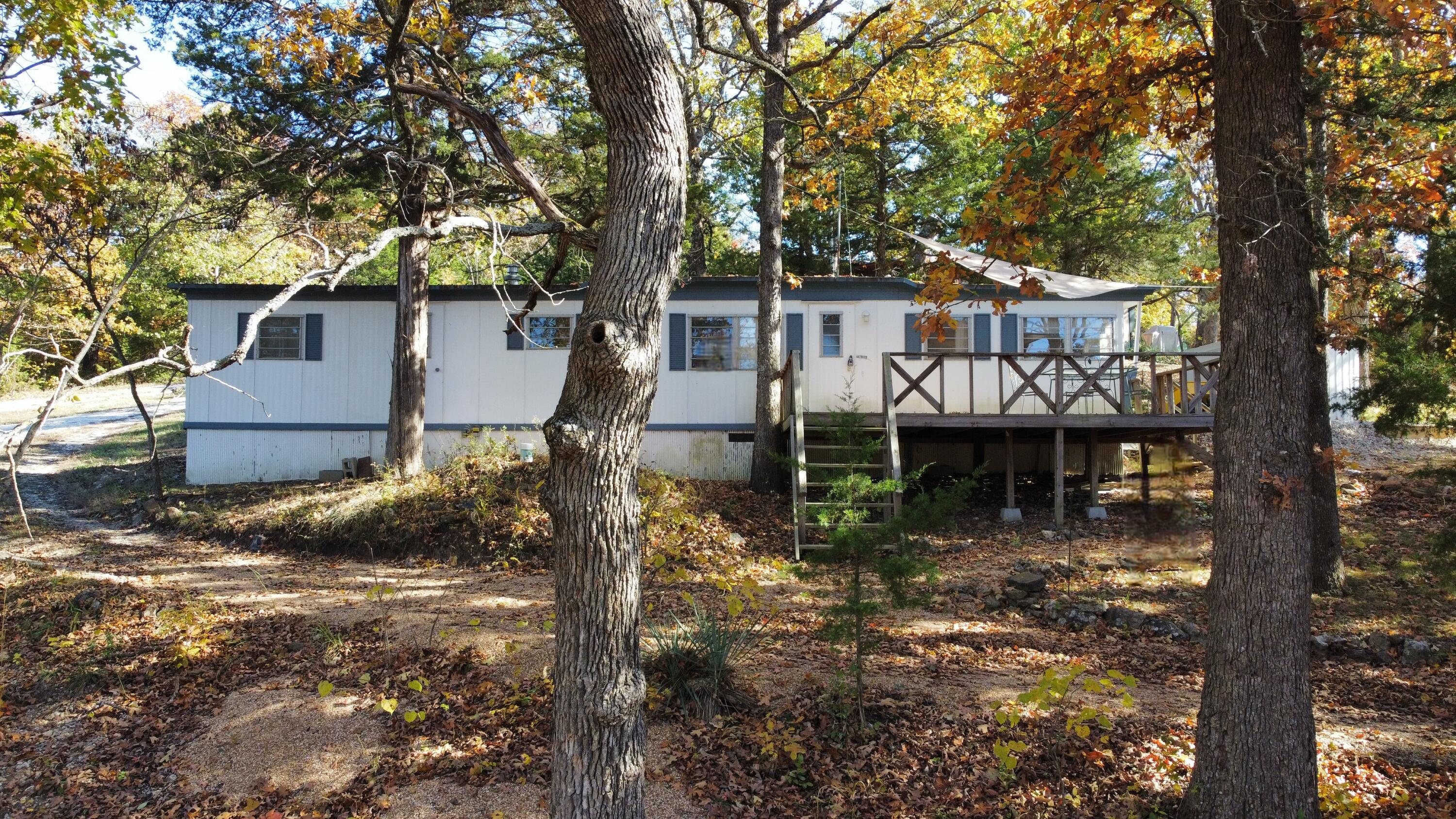 22684 Forest 1