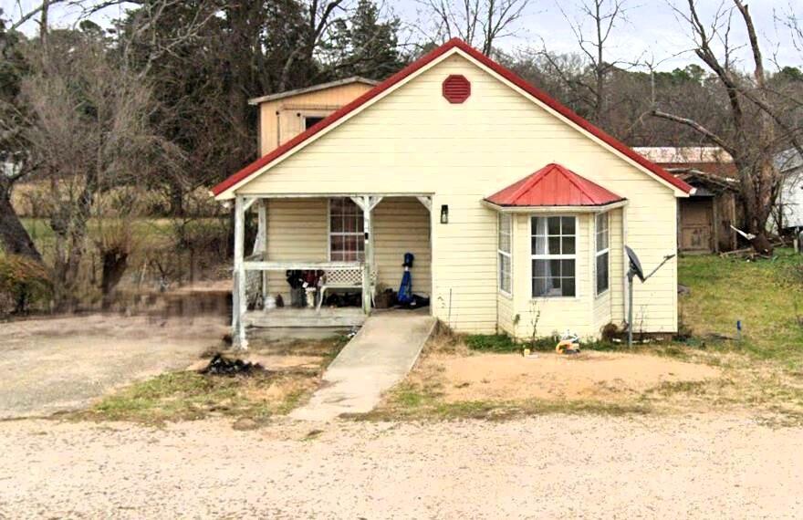 8438 State Highway 19 1