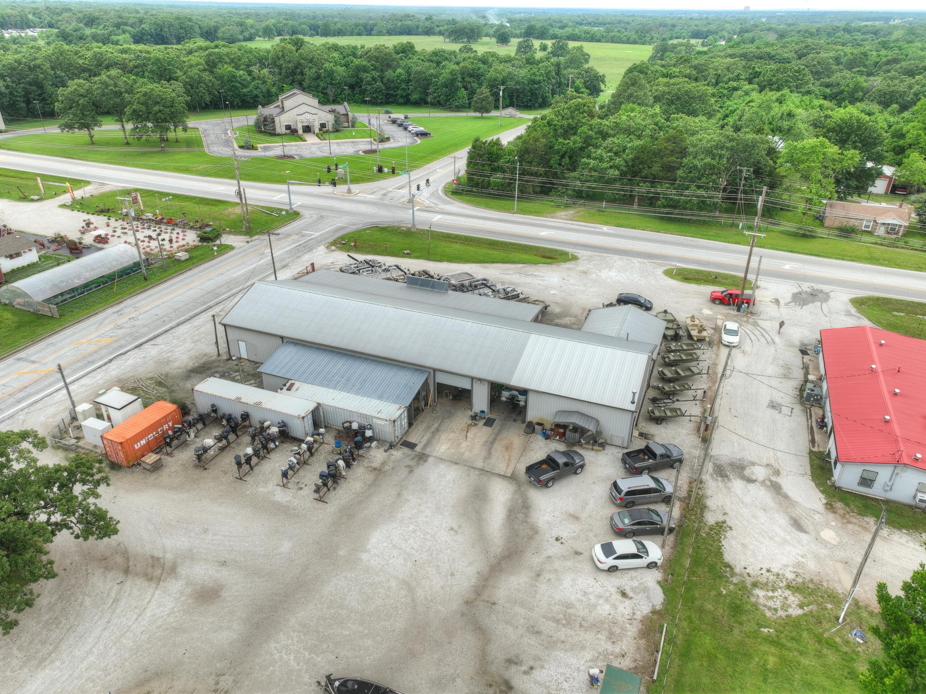 4961 Highway 43 1