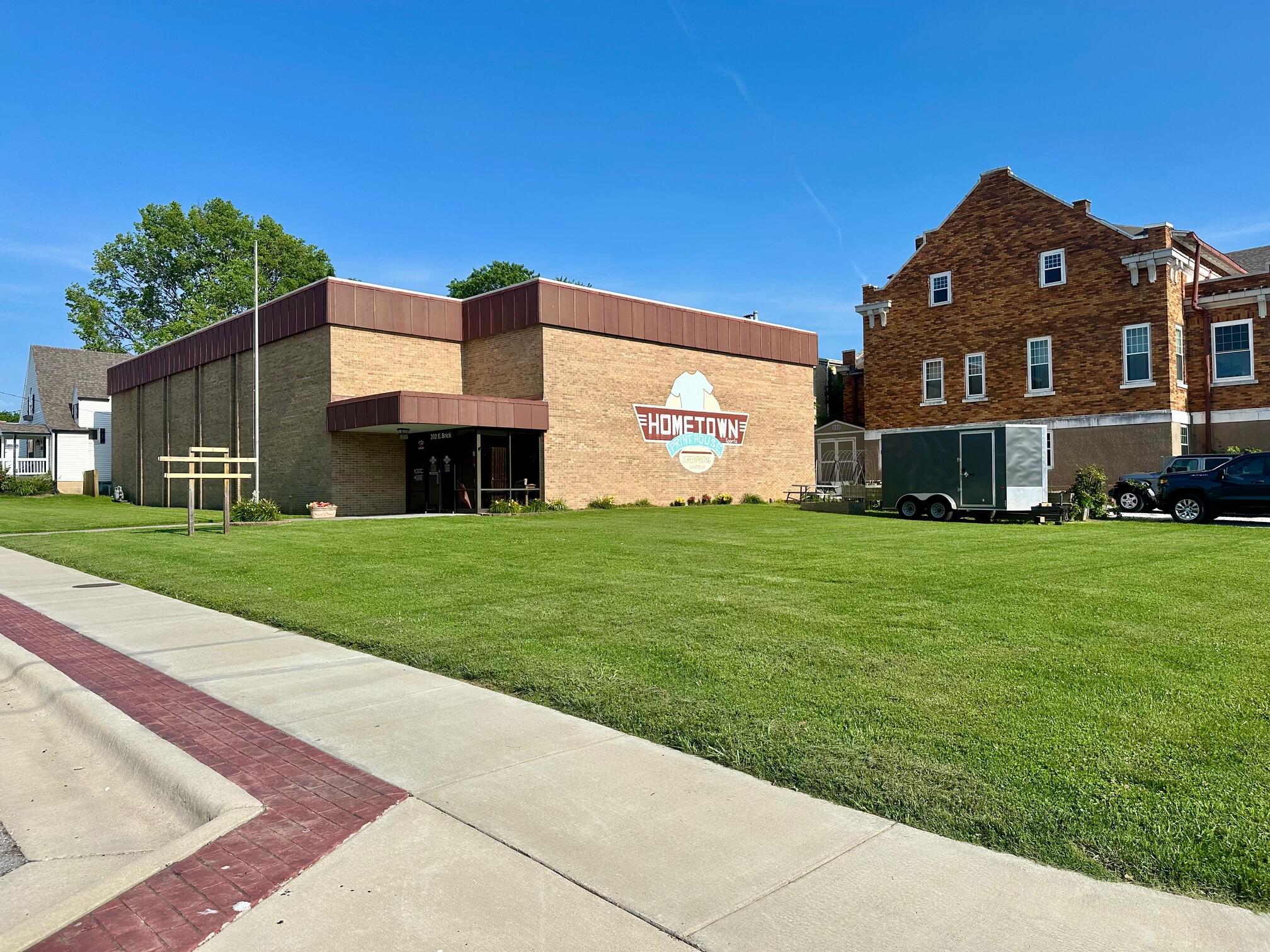 201 E Church 1