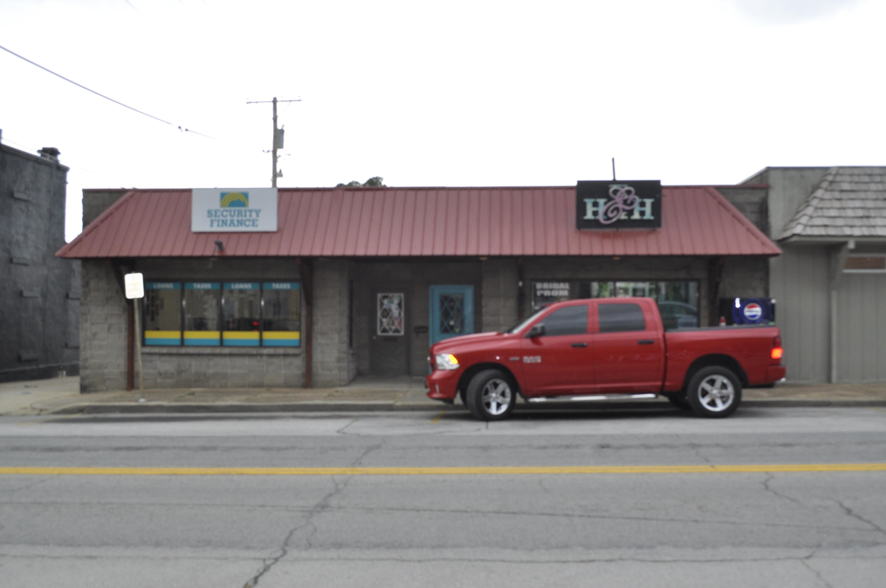 113 N Main 1