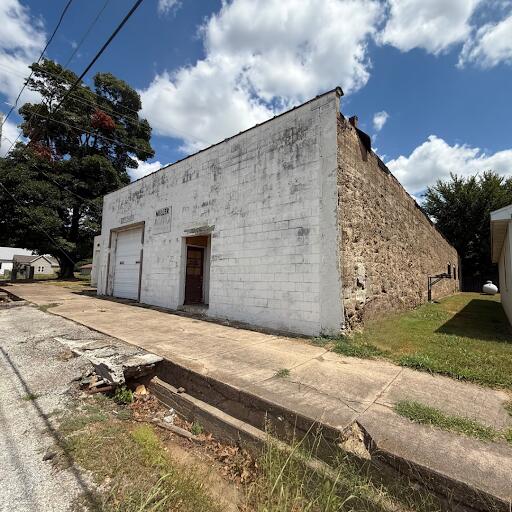 223 S Church 1