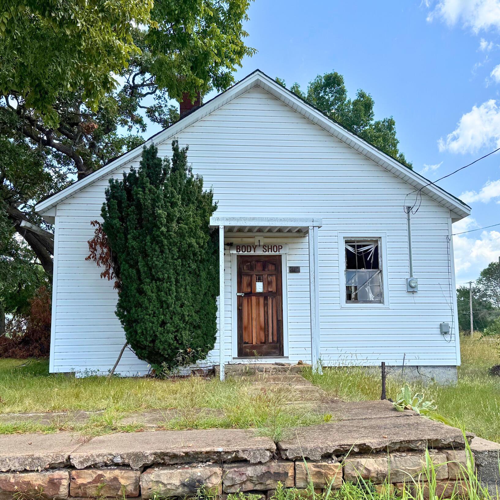 312 S Church