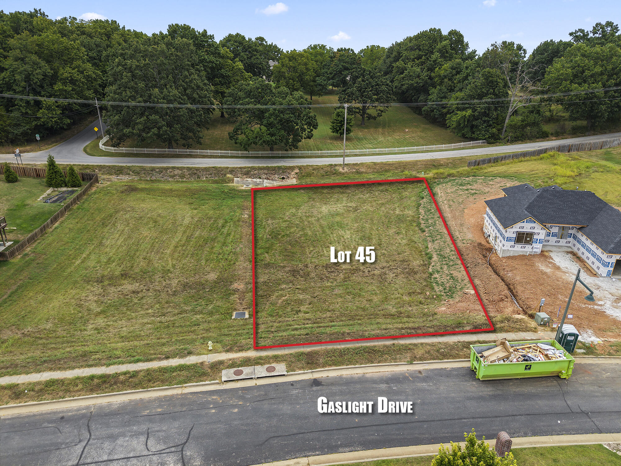 1551 W Gaslight 1