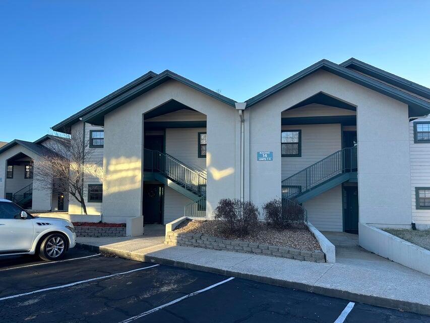 2700 Green Mountain #3 1