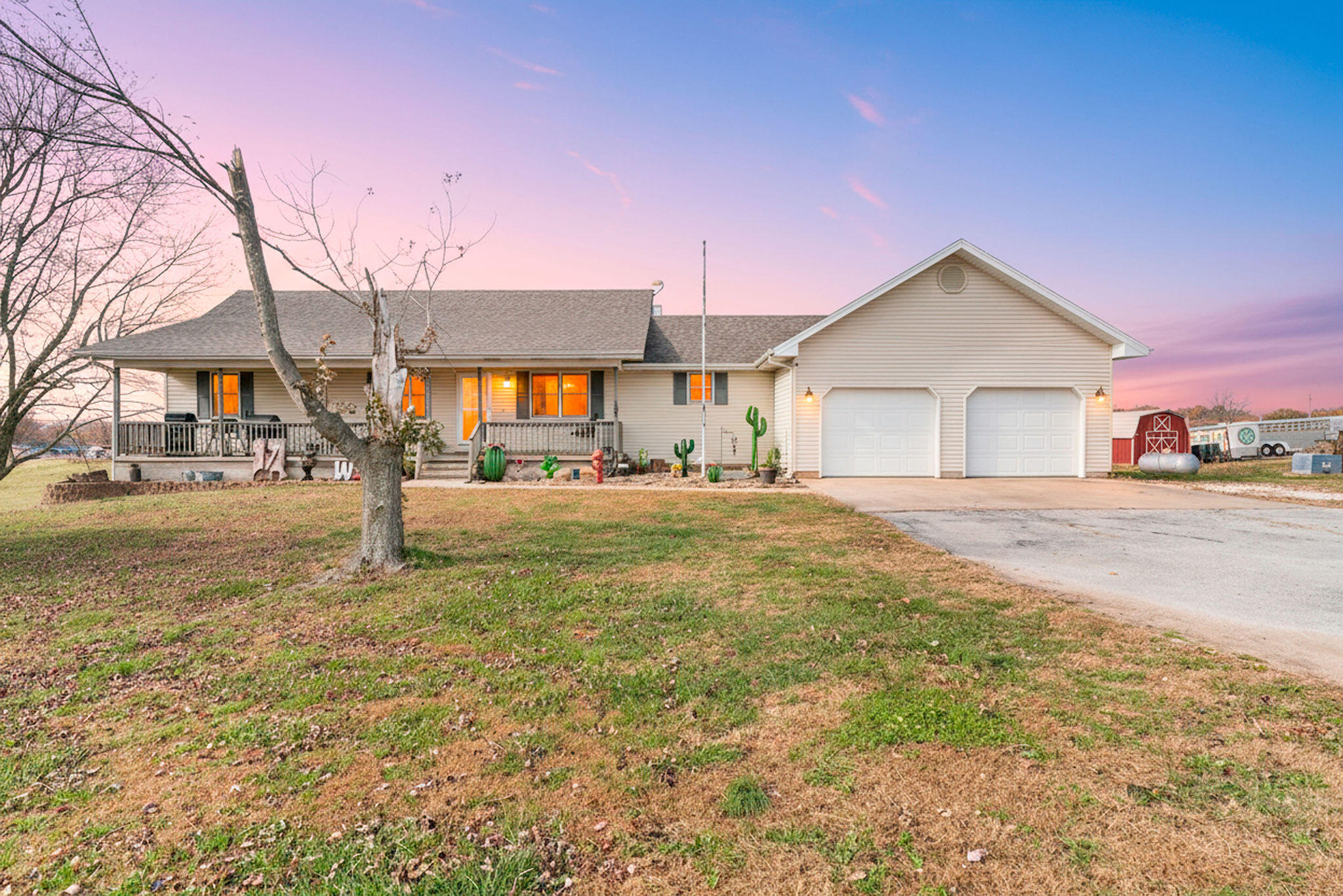 12958 W Farm Road 114 1