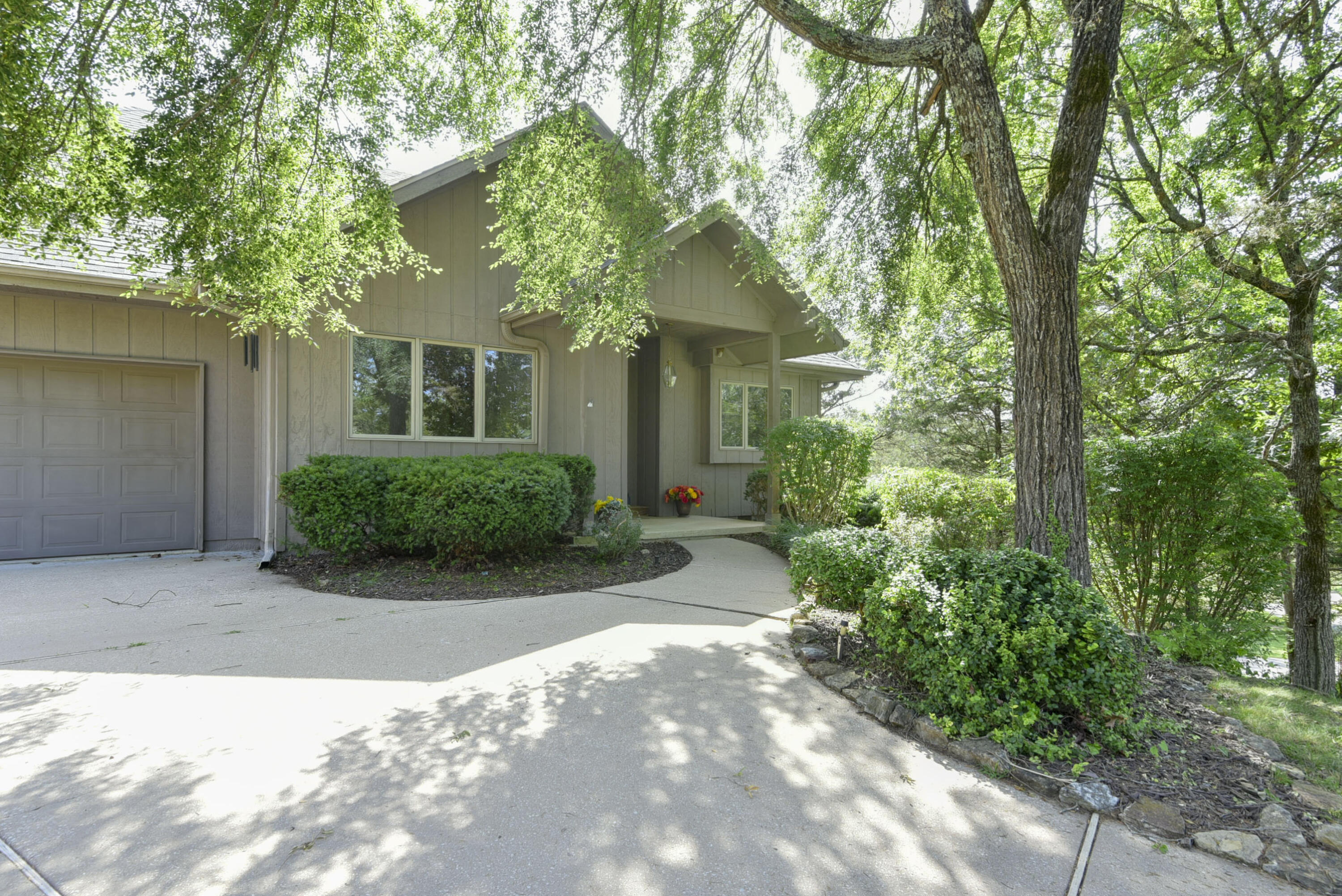 1304 Stoneycreek 1