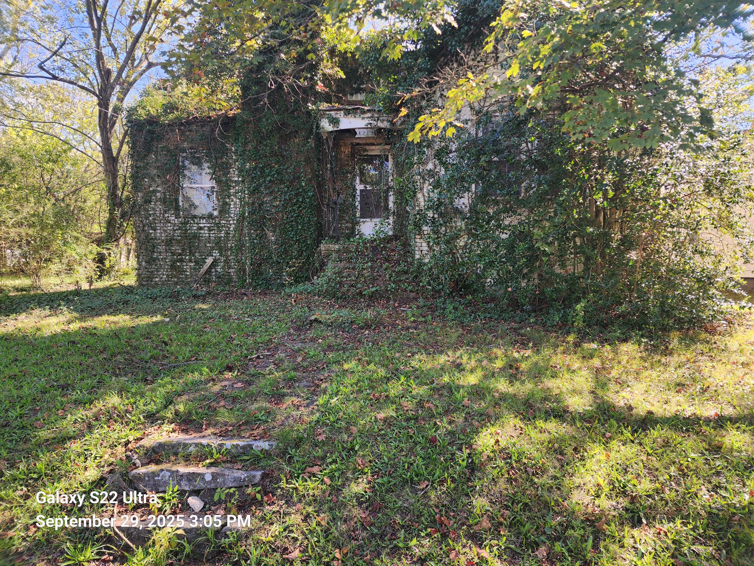 1218 W Main 1