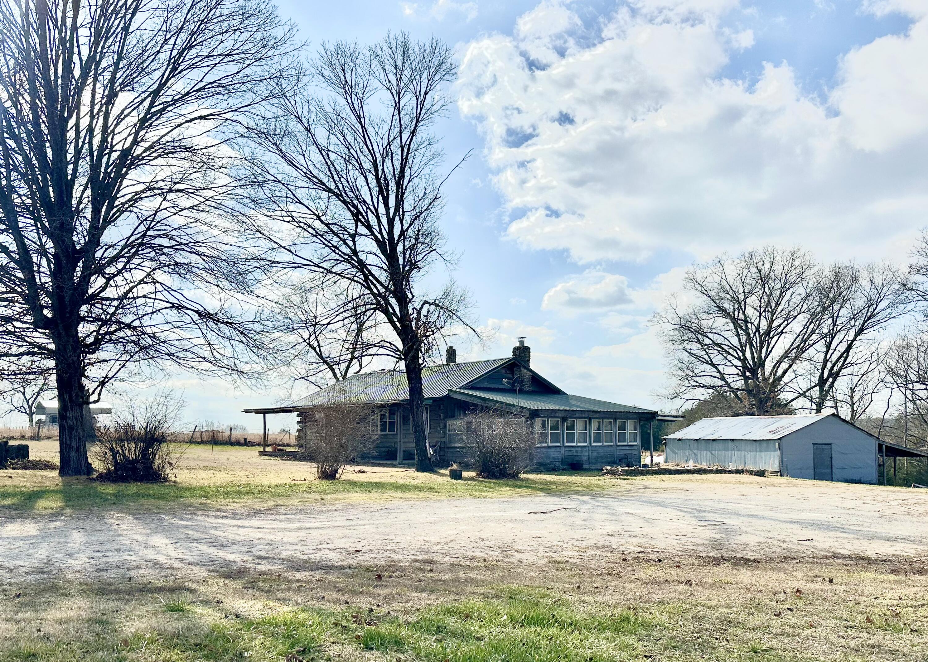 7565 State Highway 176 1