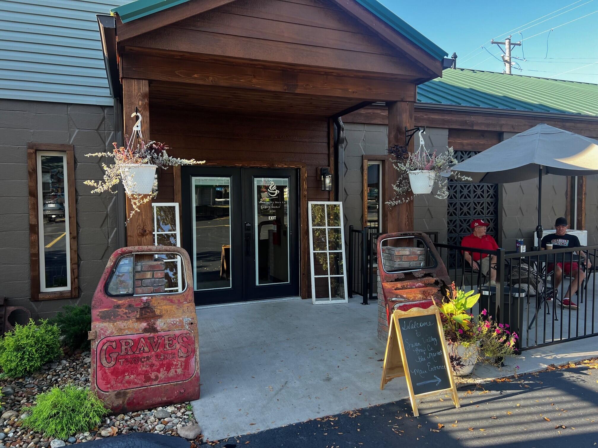 15945 Us Highway 160 1