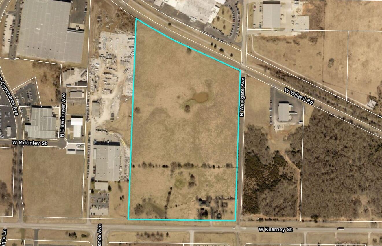 4321 W Kearney 1
