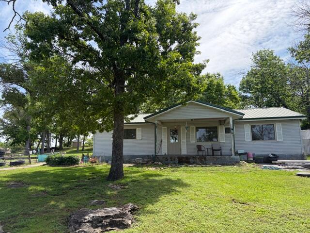 26876 Farm Rd 1170 1