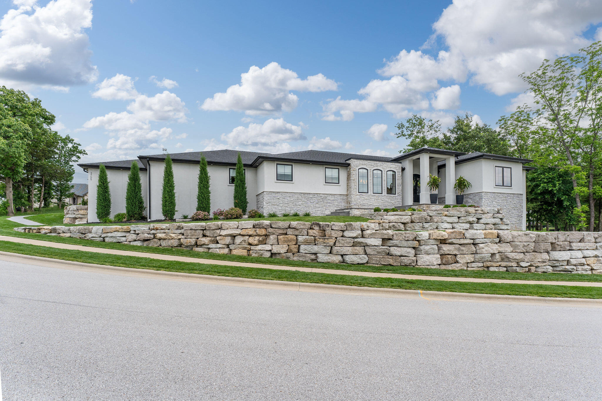 3705 E Cypress 1