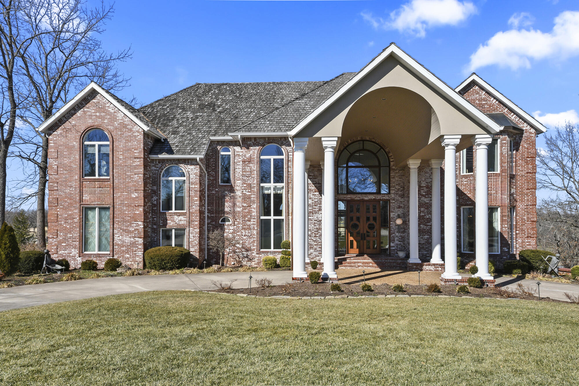 3935 E Eaglescliffe 1