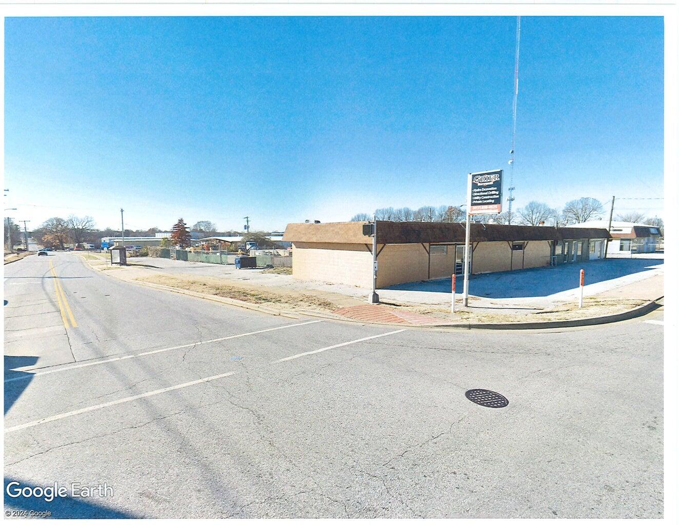 2754 E Division 1