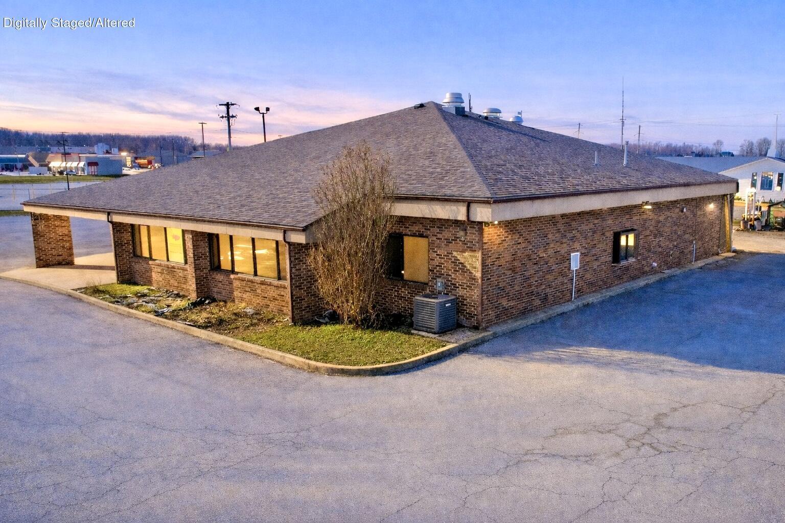 1415 Sam Houston