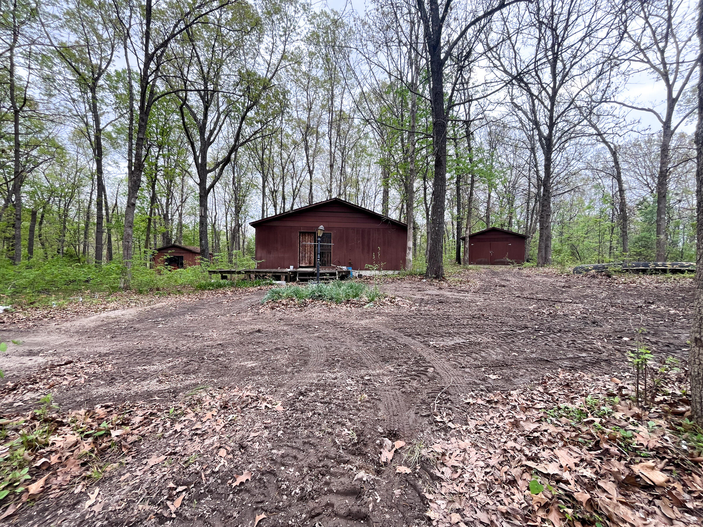10140 County Road 6610 1