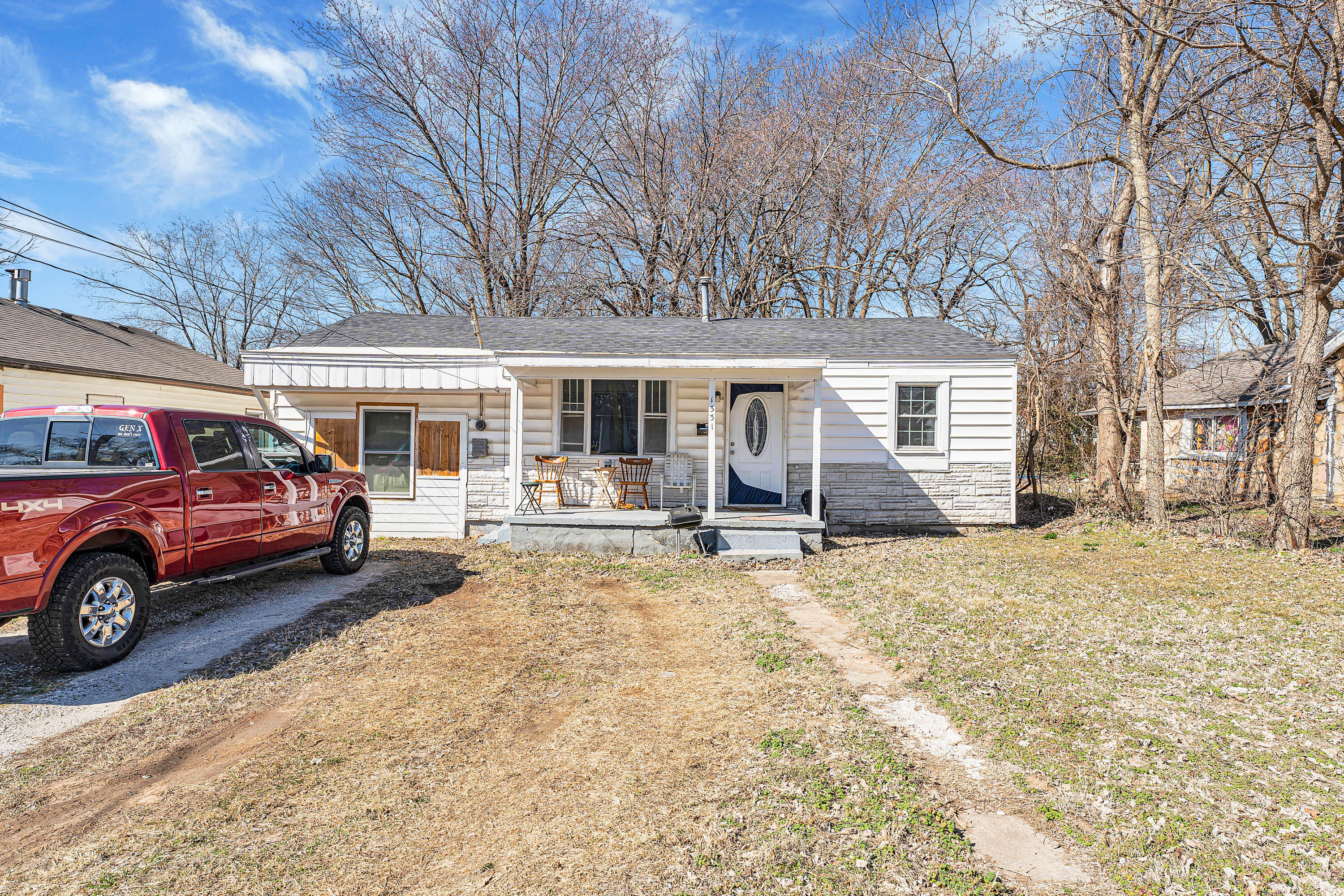 1331 N West 1