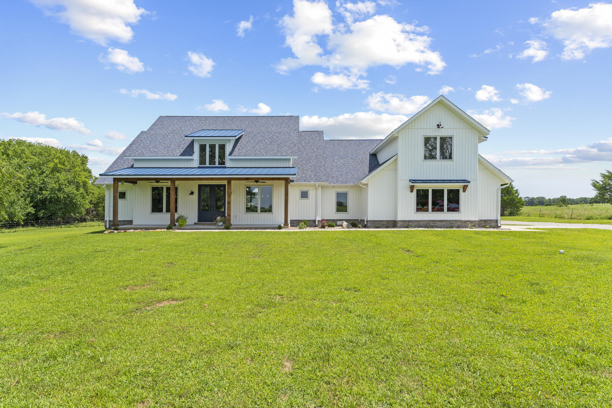 3600 N Farm Road 39 1