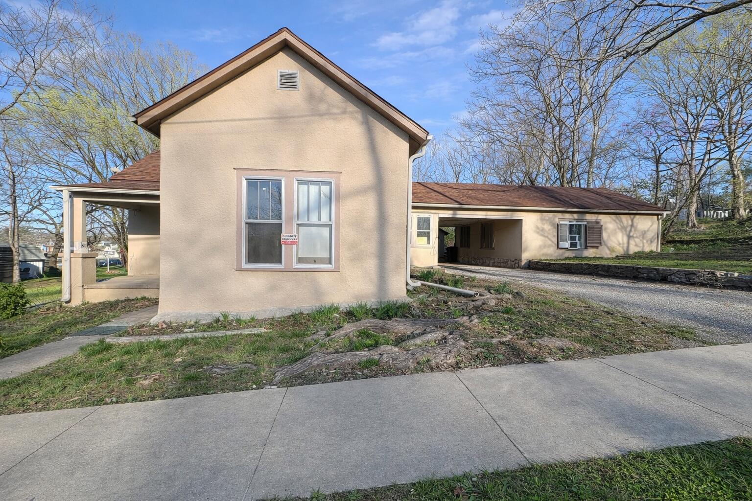 408 Walnut 1