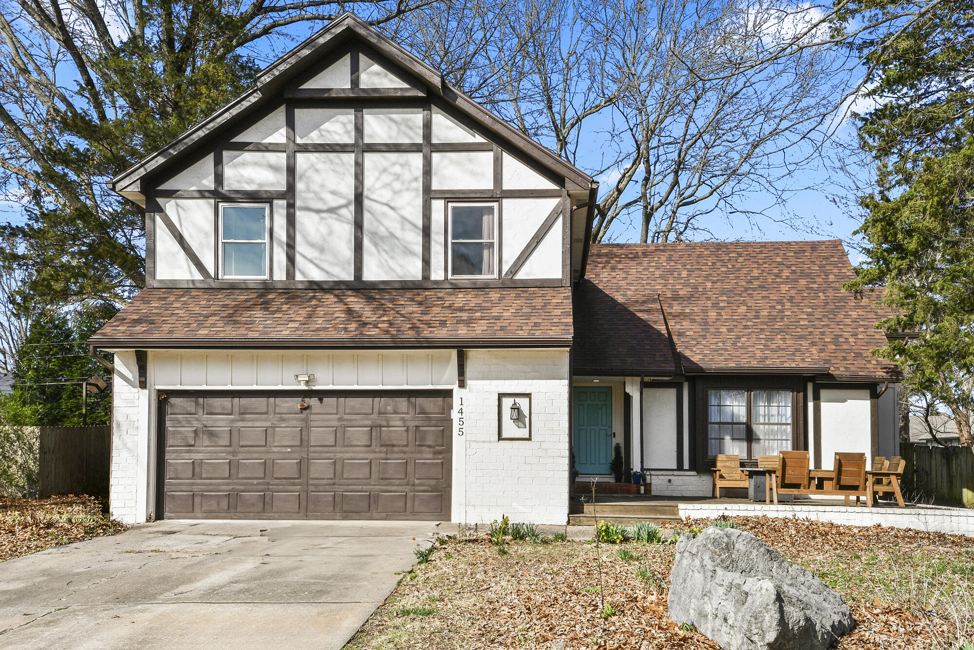 1455 S Oakmont 1
