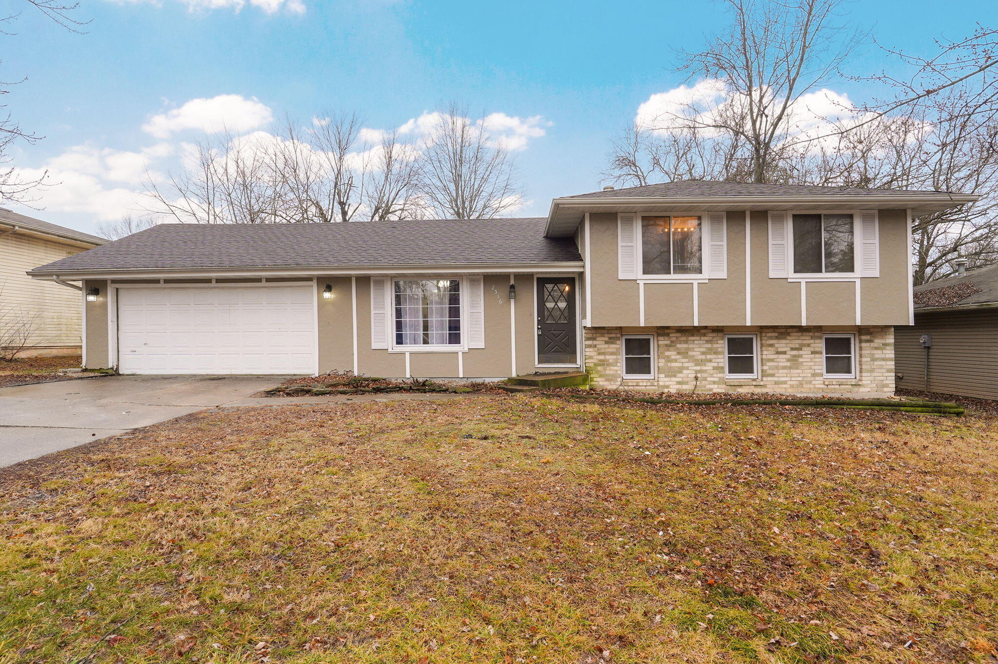 2516 W Blackburn 1