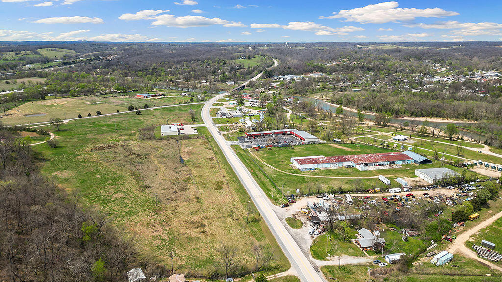 Tbd Business Highway 71 & Hwy H 1