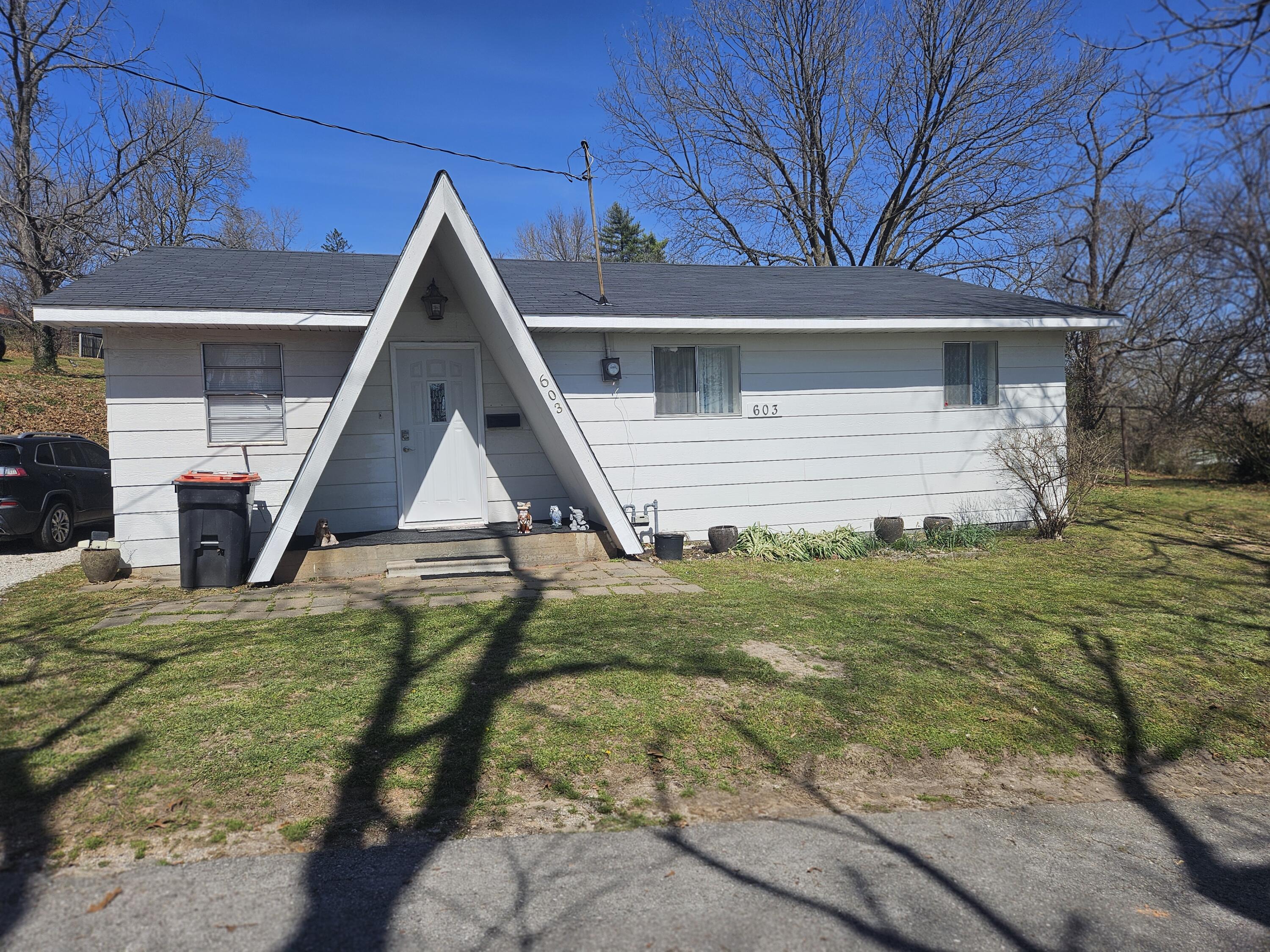 603 W 1st 1