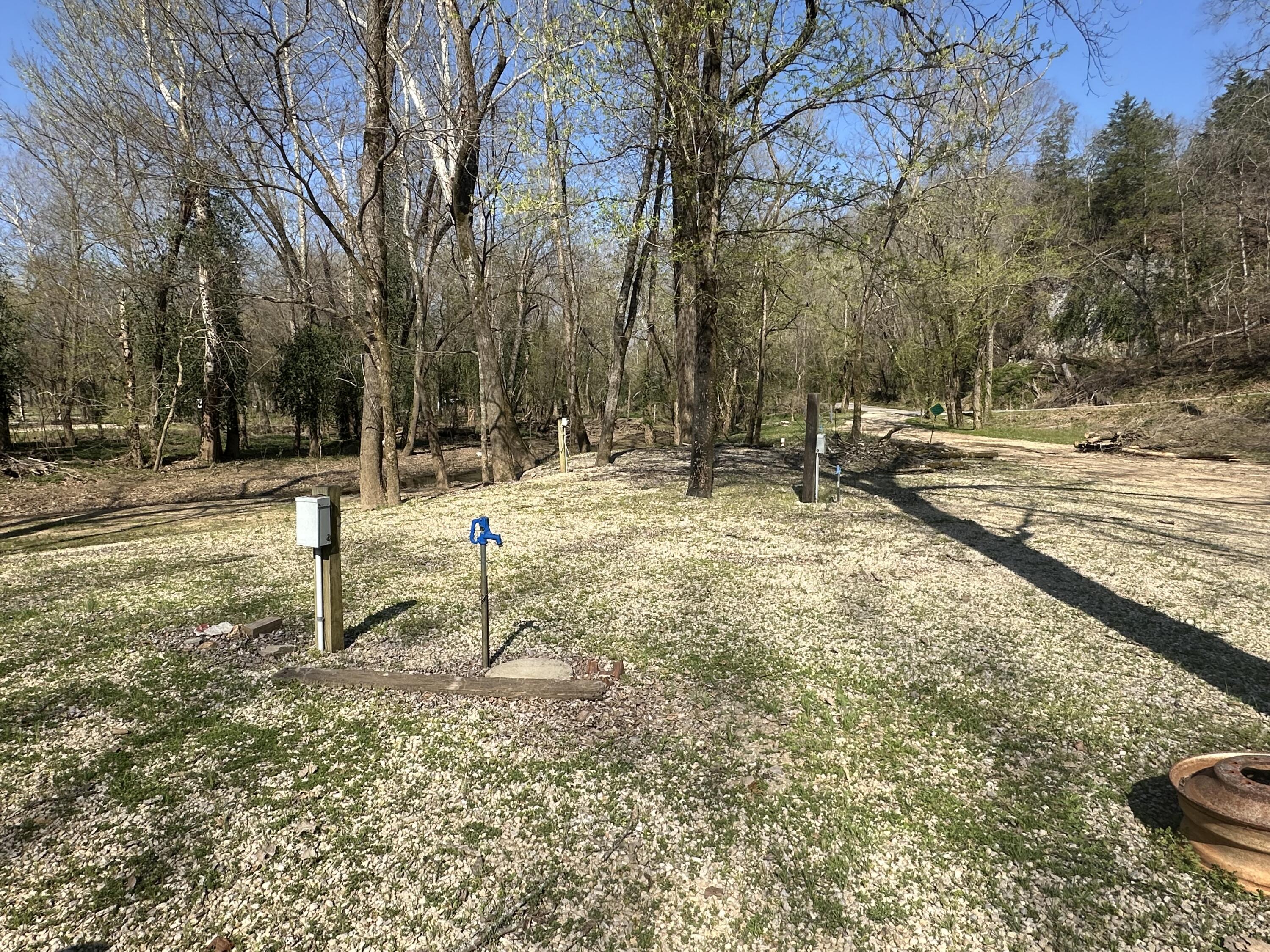 000 Brown Road 1