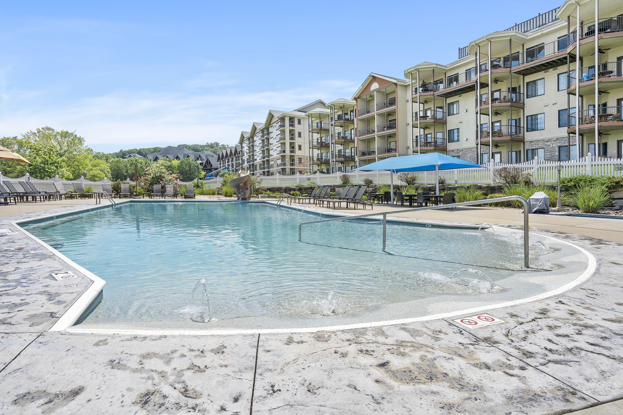 250 Lakewood #6209 1