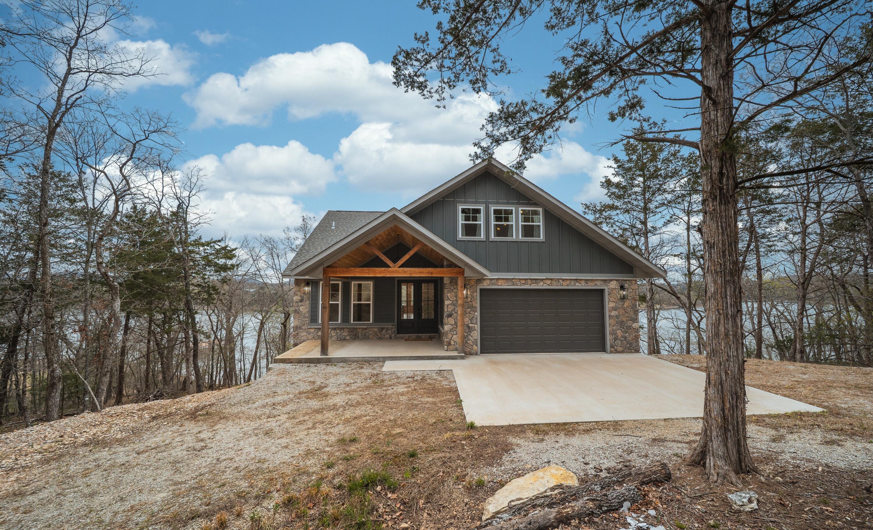 18048 Farm Road 2300 1
