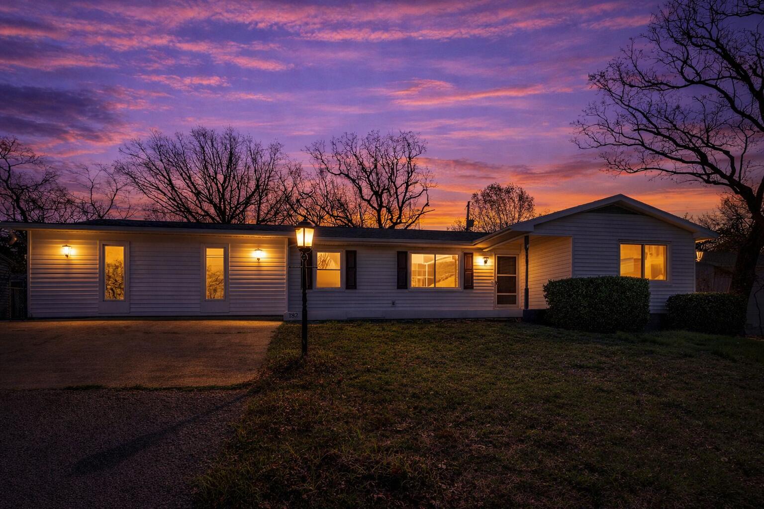 182 Valley View