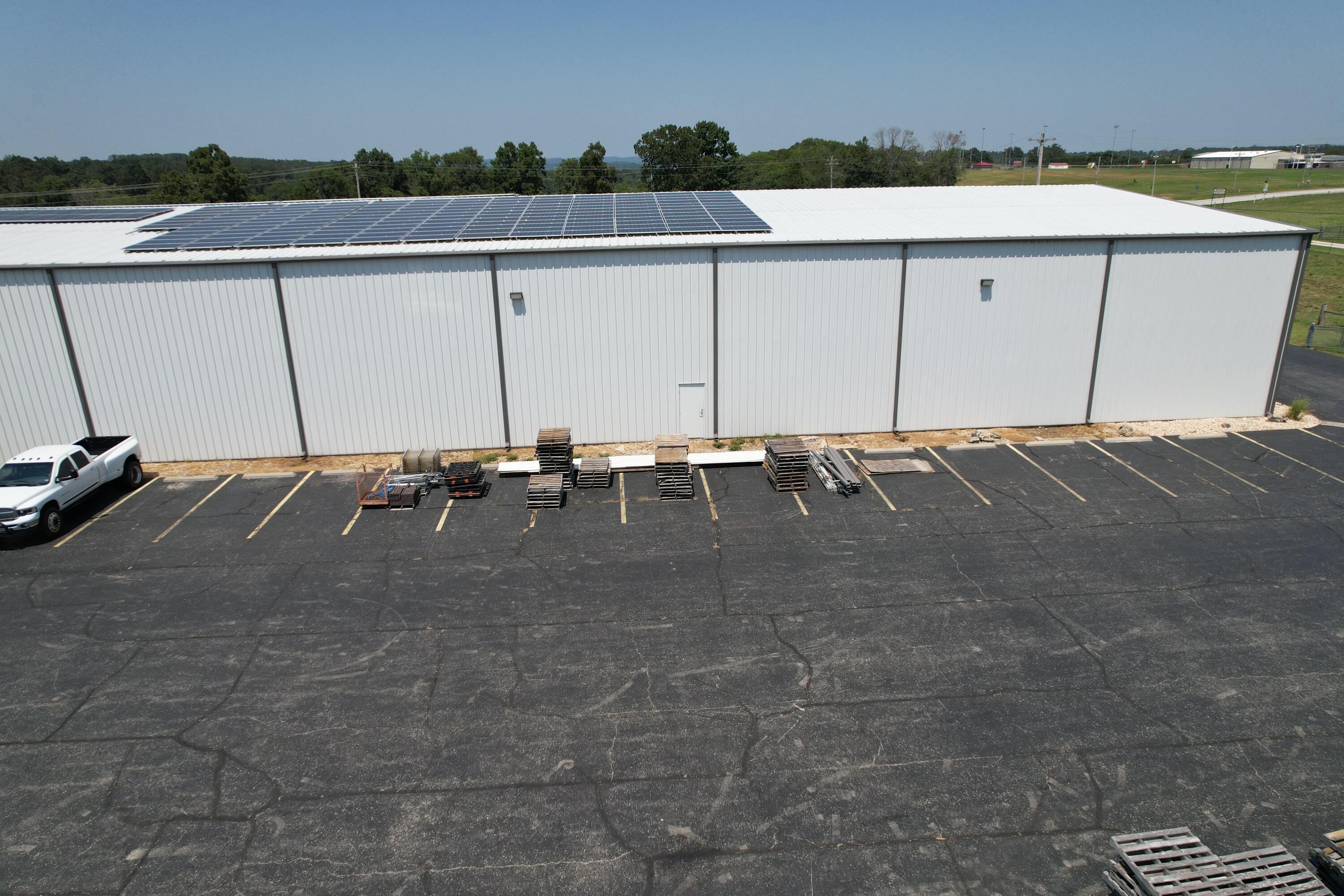 6010 E Highway 76