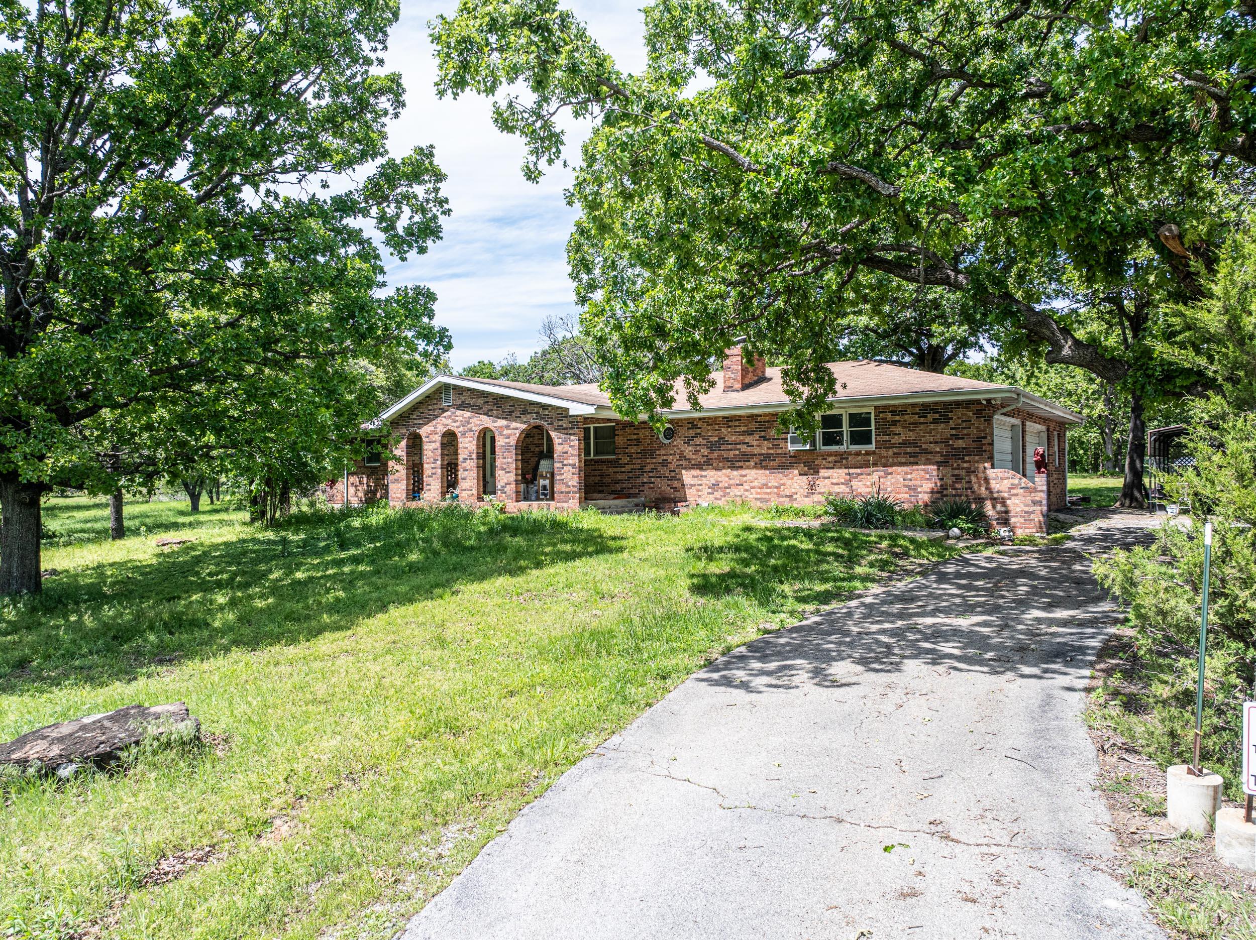 9155 SW Highway 82