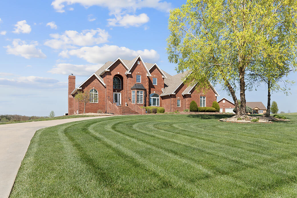 7479 W Persimmon 1
