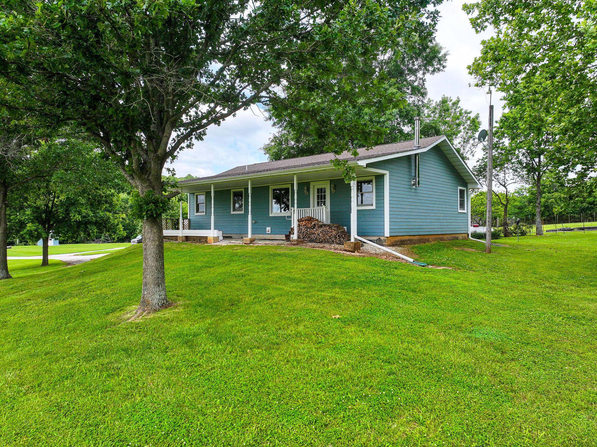 5855 SE 981 Pvt Rd 1