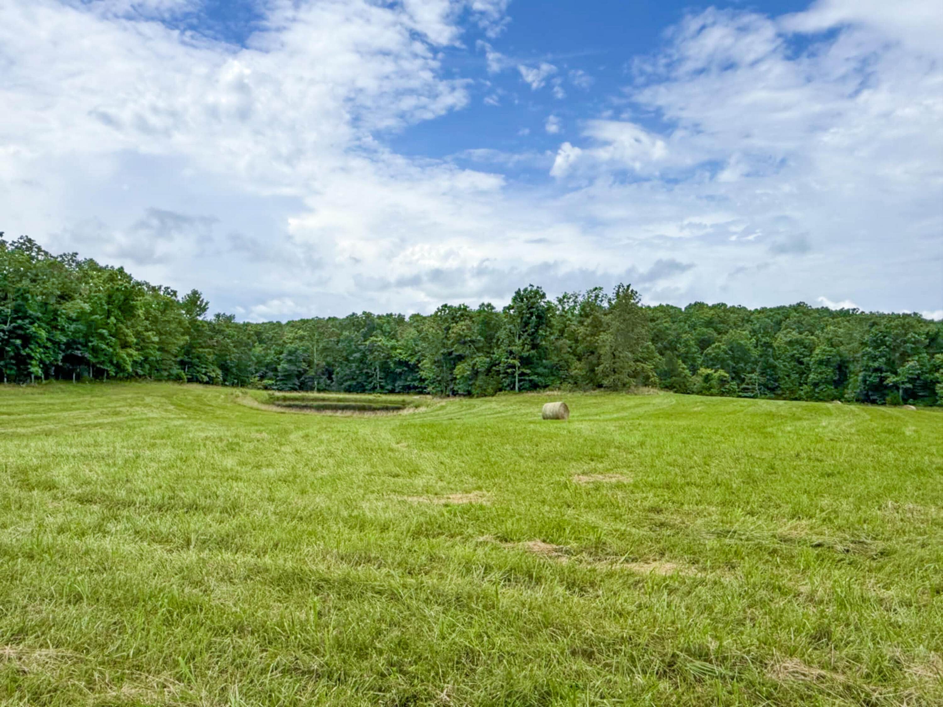 5748 County Road 3850 1