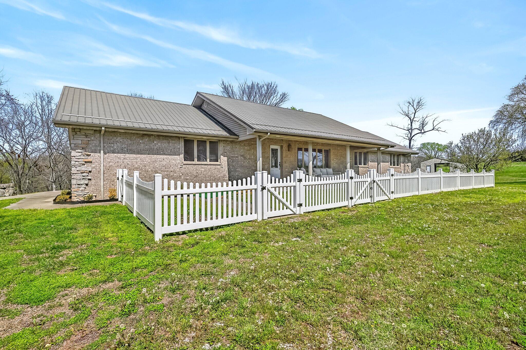775 E 505th 1