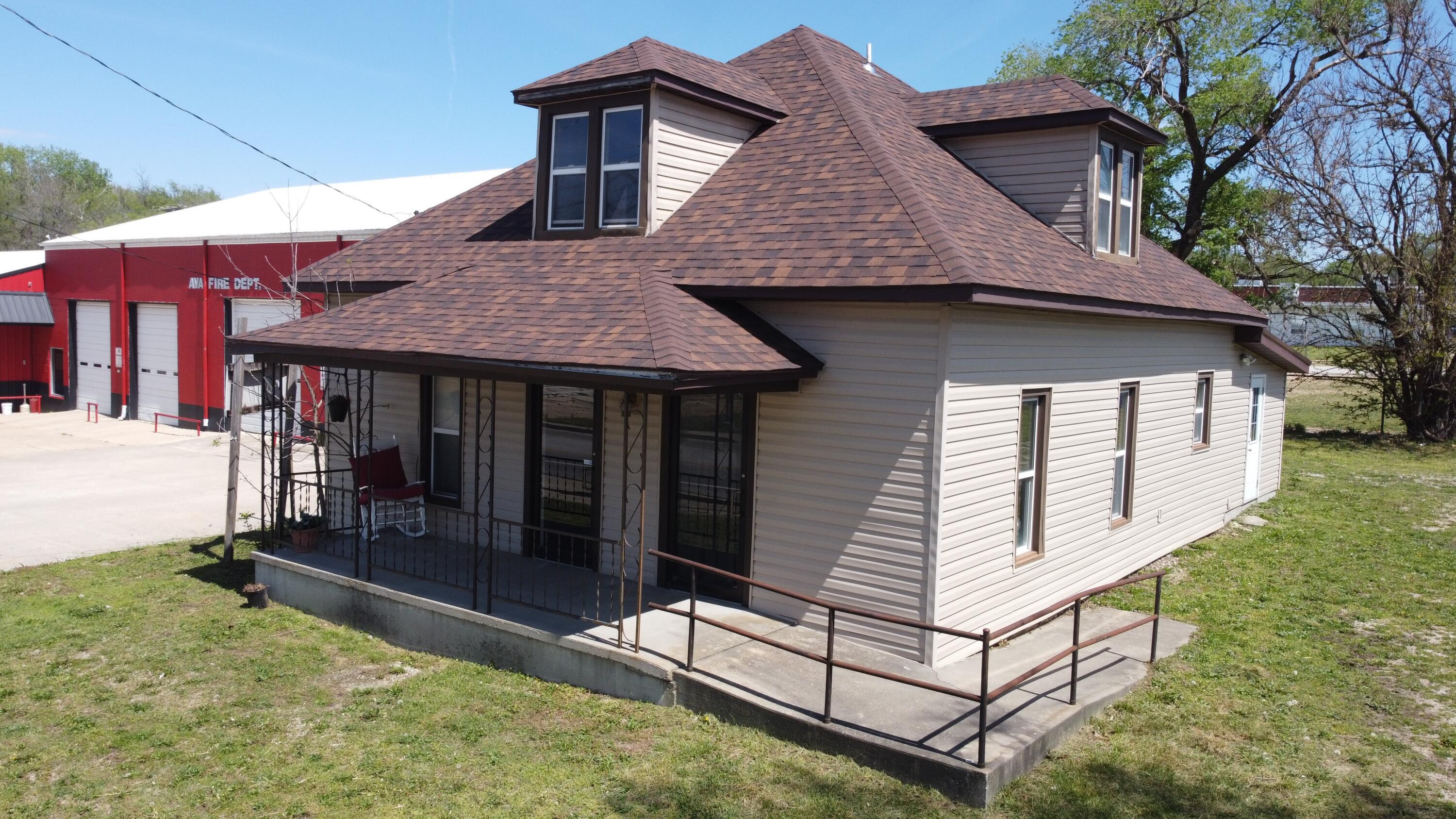 902 N Jefferson
