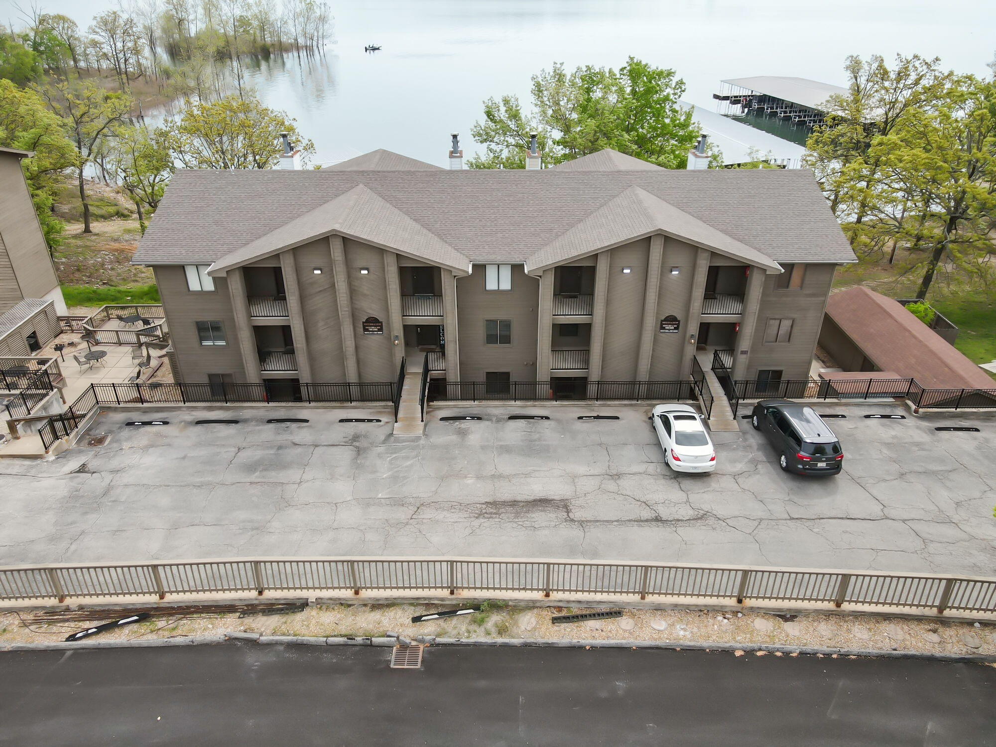 429 E Chinquapin #504 1