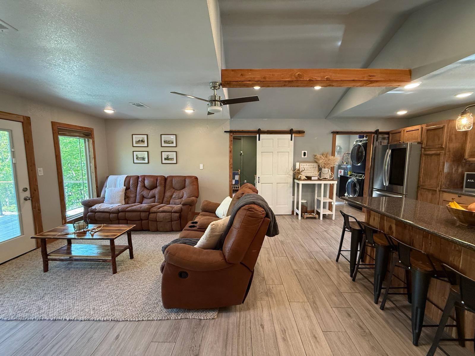 220 Timber Ridge 1