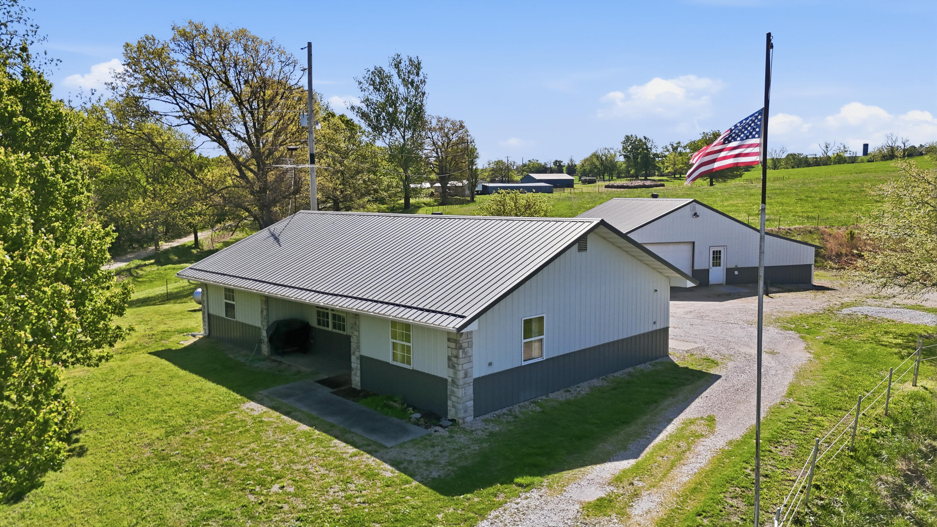 5619 Farm Road 2265 1