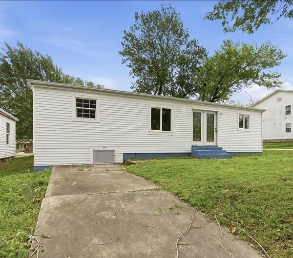 1209 N Central 1
