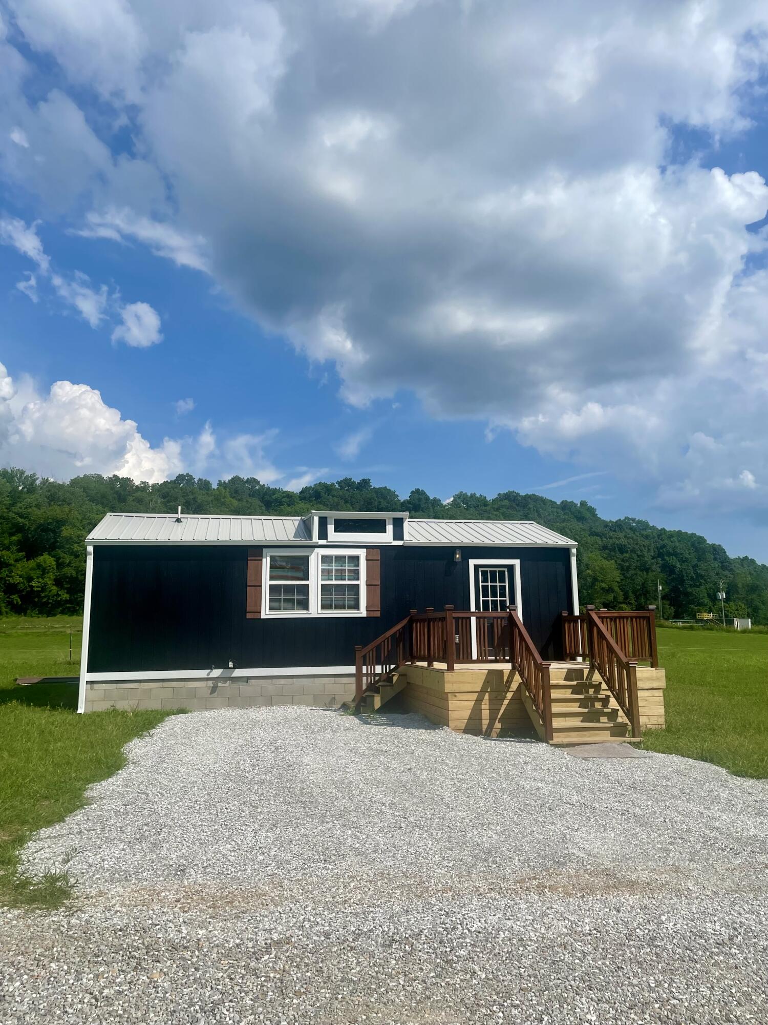 104 Cottage Brook
